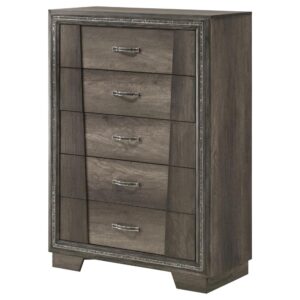 every detail exudes sophistication. The black felt-lined top drawers provide a luxurious touch and ensure the safety of your valuables. Embrace the pinnacle of elegance and functionality with this exquisite chest