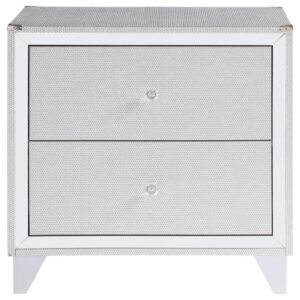 Elevate your suite with the addition of our luxurious 2-drawer nightstand. This exquisite piece features glimmering accents