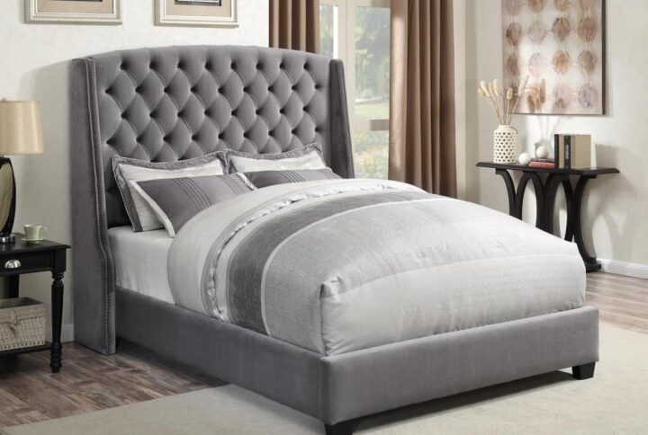 This majestic bed adds sophistication and charm to the bedroom decor. From the Pissarro collection