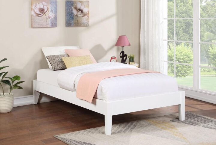 Clean lines in a simple transitional style with this platform bed. A perfect addition to existing modern bedrooms