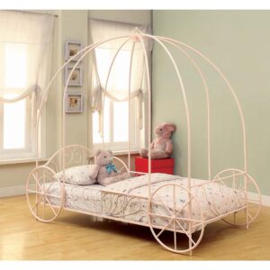 This twin canopy bed has a whimsical design that's fit for a fairy tale. Reminiscent of Cinderella's carriage