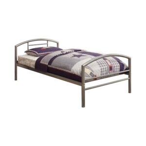 metal frame add a pleasing look of casual glamour. Perfect for a studio spare bedroom