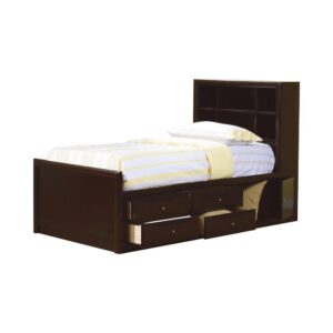 look no further. This handsome full-sized bed offers ample space to store clothing