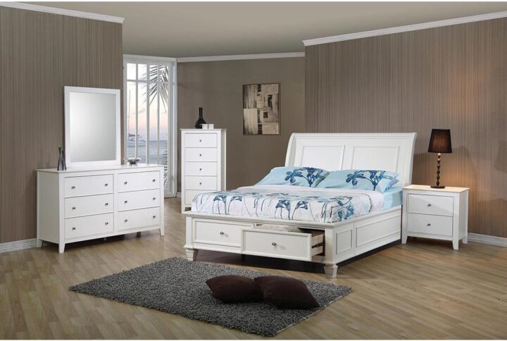 Open up a modern space with the sleek silhouette and tapered legs from each piece in this five-piece bedroom set. Radiate effortless charm with the country chic-inspired hue of crisp buttermilk. With extra storage