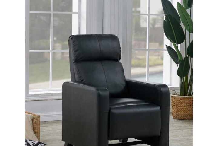 Create a relaxed air of refinement with this push back recliner