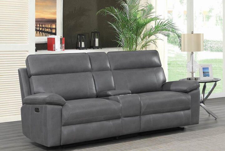 You found the new star attraction of your living space with this dual power loveseat. Incredibly upholstered in a sleek and versatile leatherette fabric