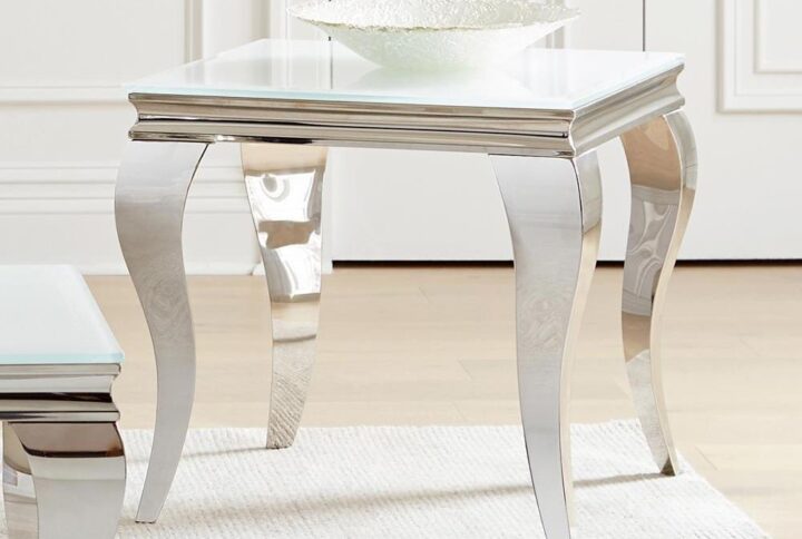 Shining finishes and curvy legs make this contemporary end table a truly chic furniture piece. Timeless by design