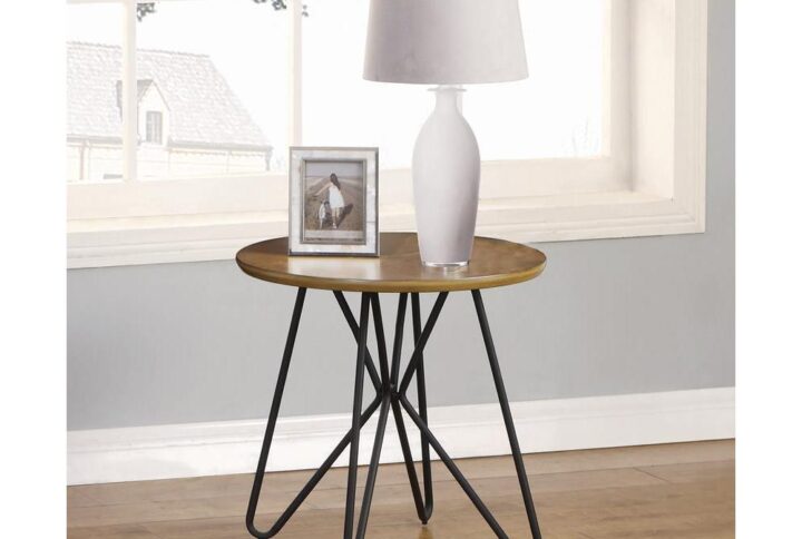 Deliver a masterpiece worthy of your specific space with this end table from the Churchill collection. Excite your space with the starburst tabletop pattern in a rich