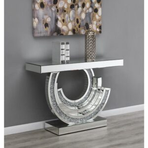 Bring on the wow-factor with this glitz and glam console table. Finished in a striking silver