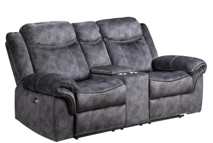 Comfort and style meet in this grand Recliner Loveseat