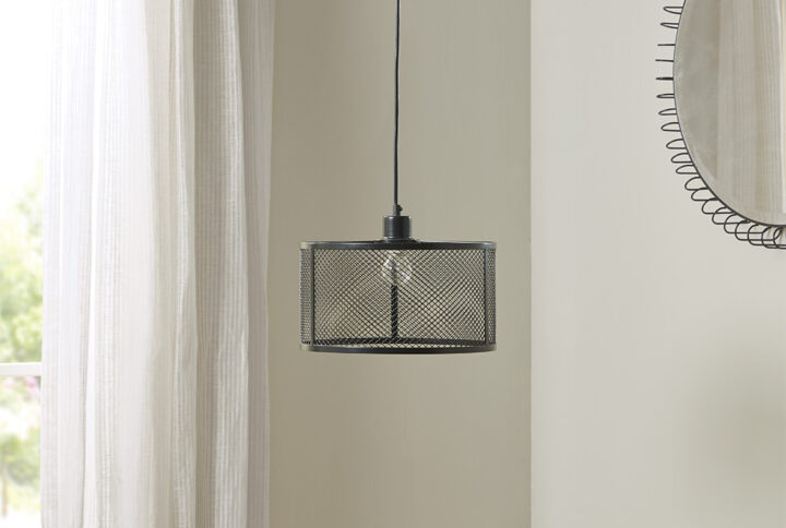 Metal Mesh Pendant