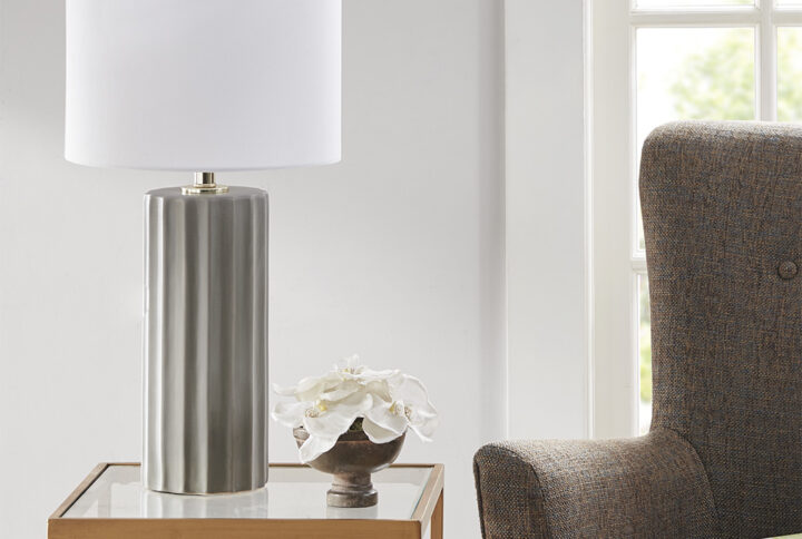 Ribbed Ceramic Table Lamp