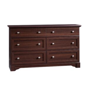 In need of a storage upgrade? Increase your storage space while adding elegant style to your home with this dresser from the Palladia® collection. It features six large drawers