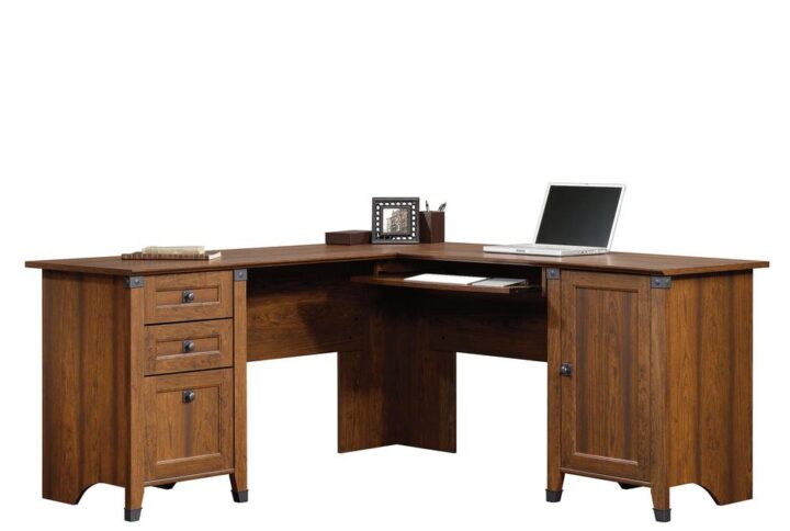 Maximize the space in your home office or work space with this corner computer desk from the Carson Forge® collection. Its spacious table top surface provides you with ample amount of room for all your must-have desk essentials and more – laptop