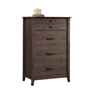 Add some much needed storage to your bedroom with this chest of drawers from the Carson Forge® collection. This attractive dresser features four large drawers that open and close on smooth metal runners. These spacious drawers are ideal for easy access storage to all your favorite wardrobe options – your collection of sweaters