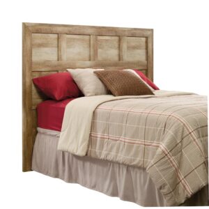 Take a pass on the ordinary. Make a bold statement with this headboard from the Dakota Pass collection. Finished in a traditional rustic country Craftsman Oak. Detailed with inset paneling and framed edging