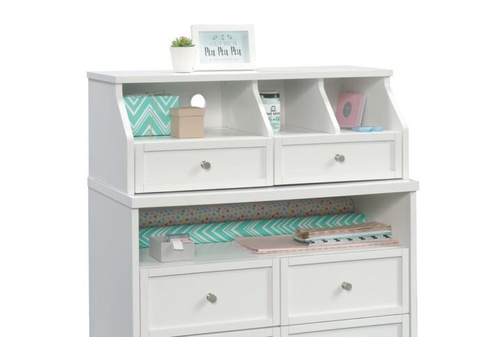 Set up your craft space with this organizer hutch from the Craft Pro Series. This handy hutch attaches to Storage Cabinet 421405