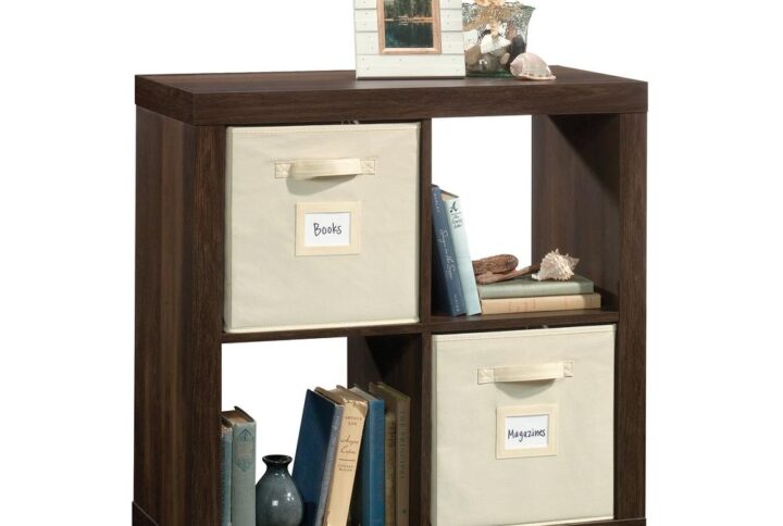 Combine multiple units for versatile storage solutions. Cubbyhole storage for books