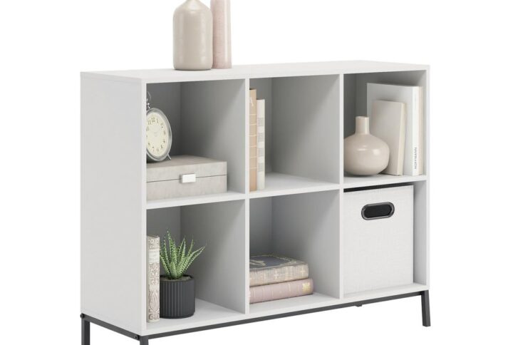 Cubbyhole storage is versatile and can change with your home needs. Whether you need to store décor