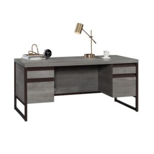 MANHATTAN GATE 66" EXECUTIVE DESK MO