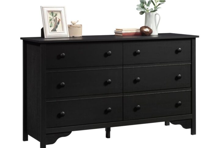 For a stylish 6-drawer dresser