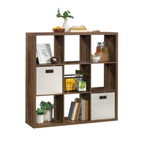 Is clutter and chaos beginning to win the fight in your home? Not for long. Create the storage and organization that your home needs all while adding the style that you love with this 9-cube organizer from the Sauder Select collection. This storage bookcase features nine cubbyhole areas that are ideal for stowing away various items like your collection of cookbooks