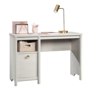 A simple desk that molds to any room or home décor. The home office desk from the Dover Edge® collection keeps it straightforward