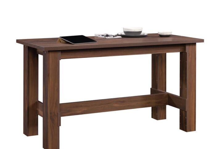 It's time to update the look of your kitchen or dining room! Refresh your space with this dining room table from the Boone Mountain® collection. Kitchen dinette tables should be built with functionality and versatility in mind. That's why this table features a 1" thick split top with room for all your dining room essentials like dinnerware