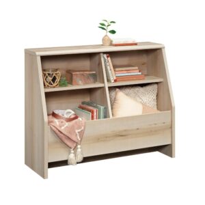 Give your child's room a cute and fun way to keep organized with this bookshelf footboard from the Willow Place® collection. Store books