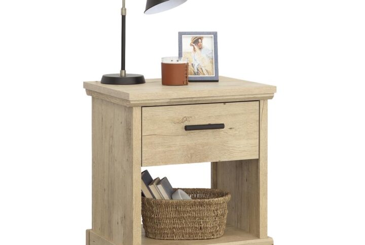 This single drawer nightstand from the Aspen Post collection will upgrade your bedroom in a flash with its quick and easy assembly