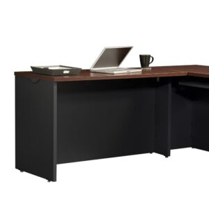 The executive desk return from the Via Collection