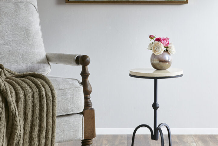 Accent Table