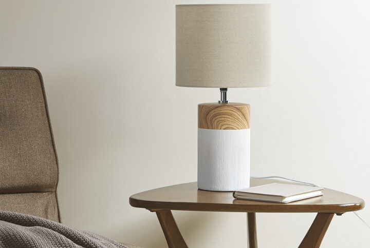 Textured Ceramic Table Lamp