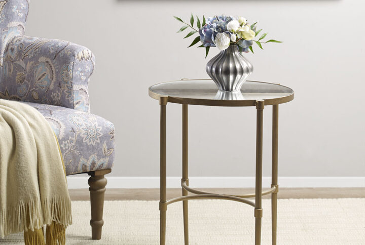 Oval Accent Table