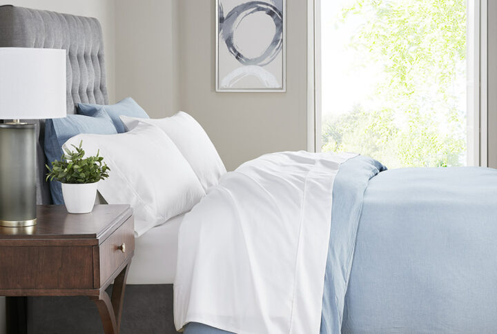 Sleep in the lush comfort of the Madison Park 525 Thread Count Cotton Blend Sheet Set. This solid sheet set is made from cotton blend sateen weave fabric with a 525 thread count. Our sheets go through a very light brushing process that gives them an incredible peach-like feel against your skin. If you've wanted to try cotton sateen sheets in the past