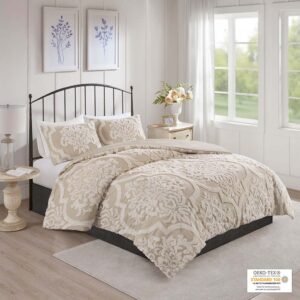 The Madison Park Viola 3 Piece Tufted Cotton Chenille Damask Comforter Set offers the perfect cottage touch to your bedroom décor. A tufted chenille damask design is beautifully displayed on the 100% cotton comforter and matching shams