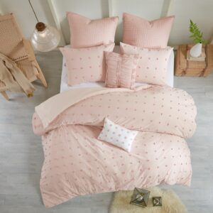 The Urban Habitat Brooklyn Cotton Jacquard Duvet Cover Set features small tufted chenille dots that create a fresh shabby chic look. This duvet cover set brings a soft and charming update to your bedroom