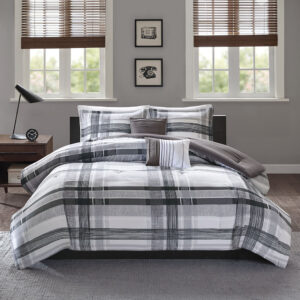 a hand-drawn plaid design is printed on the soft comforter and 2 shams (1 in Twin/TwinXL) for a handsome and cozy look. A solid grey reverse provides a rich touch of color to complement the top of the bed