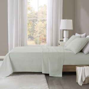 Sleep in warm and ultra-soft comfort with the Beautyrest Oversized Cotton Flannel Sheet 4 piece sheet set. This flannel sheet set features superior brushed fabric for incredible softness and oversized dimensions to fit premium mattresses. Pre-shrunk for a guaranteed comfort and secure fit. This sheet set is also OEKO-TEX certified