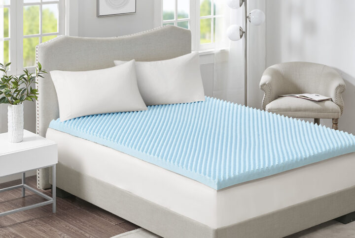 The Sleep Philosophy 3 inch Gel Memory Foam Topper features a unique convoluted design to provide maximum airflow