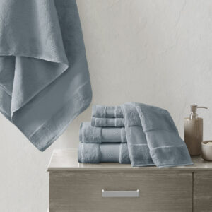 Elevate your bathroom decor with the luxuriously soft and indulgent comfort of our Madison Park Turkish cotton bath towel set. MADE IN TURKEY. These oversized cotton towels are made from smooth low-twist yarns with 600gsm weight