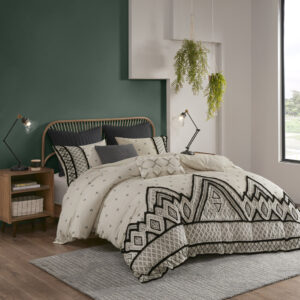 Create a modern-boho eclectic look in your bedroom with the INK+IVY Marta 3 Piece Cotton Duvet Cover Set. The natural-hued cotton and flax linen duvet cover and shams features a black diamond print with black chenille textured trim that adds dimension and creates a globally inspired look. The cotton flax linen fabric creates a crisp