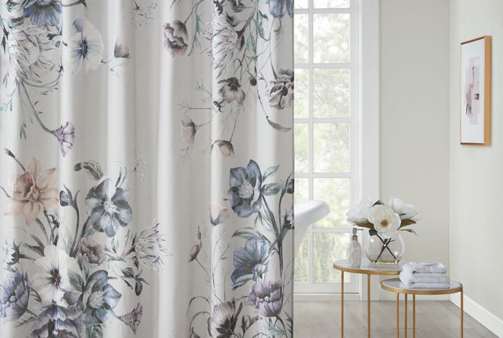 The Madison Park Cassandra Printed Cotton Shower Curtain offers a beautiful shabby chic update to any bathroom. Made from 100% cotton percale