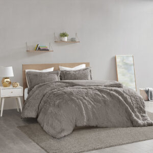 The Intelligent Design Malea Shaggy Fur Duvet Cover Set brings a soft contemporary update to your bedroom. The duvet cover and shams (1 in Twin/TwinXL) features stylish shaggy faux fur that creates a soft fluffy texture. The solid plush reverse adds a soft and warm touch. A zipper closure secures a padded insert within the duvet cover and inside corner ties prevent it from shifting (insert is NOT included).