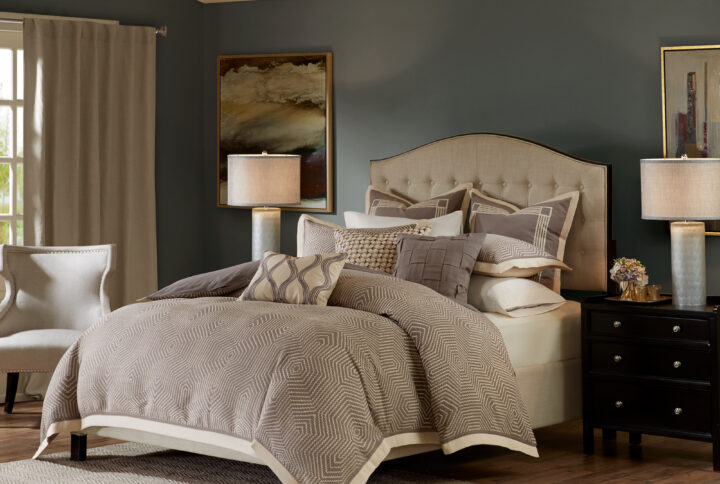 There's nothing quite like a comforter set that combines textural details with an elegant look. Revamp the bedroom with this graceful yet stunning Shades of Grey Comforter Bedding Set from Madison Park Signature. This grey and ivory set includes a comforter