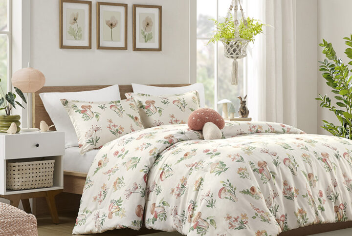 Add an enchanting update to your bedroom with this mushroom and floral comforter set. Matching shams (1 in Twin/Twin XL) coordinate with the whimsical comforter