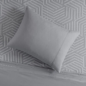 the Urban Habitat Bentley matelasse jacquard duvet cover set adds a modern and sophisticated style to your bedroom.  The grey blue duvet cover has a soft microfiber reverse