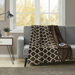 Our heated throw utilizes state of the art Secure Comfort heated technology that adjusts the temperature of your throw based on overall temperature