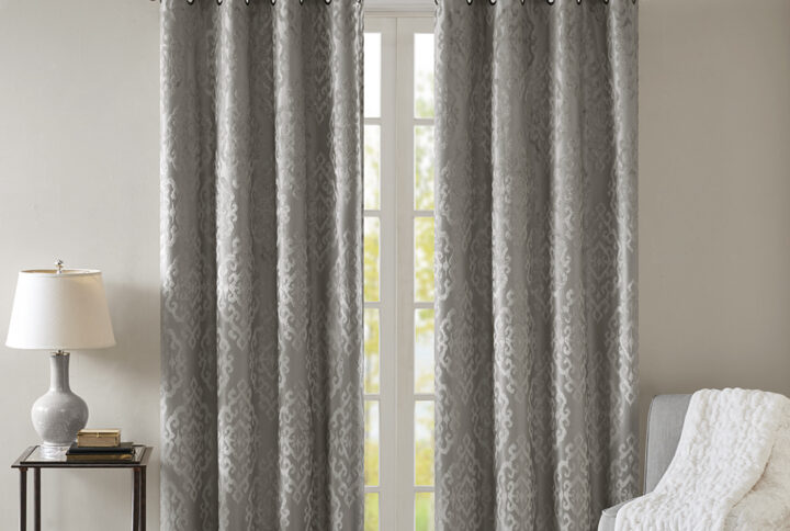 Give your home the lavish style and energy efficiency it deserves with our SunSmart Mirage Knitted Jacquard Total Blackout Panel. This elegant window panel flaunts a knitted jacquard damask design in a rich charcoal hue