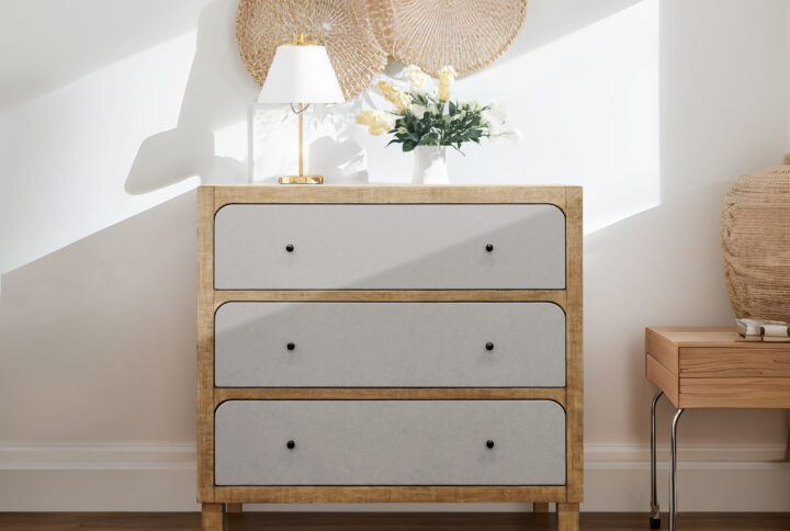 The Chapel Hill Wyatt Accent Chest is a stunning addition to elevate your space with its amazing wood craftsmanship. Three white wood full extension drawers provide generous storage space for your essentials. The natural beauty of the wood enhances the aesthetic appeal